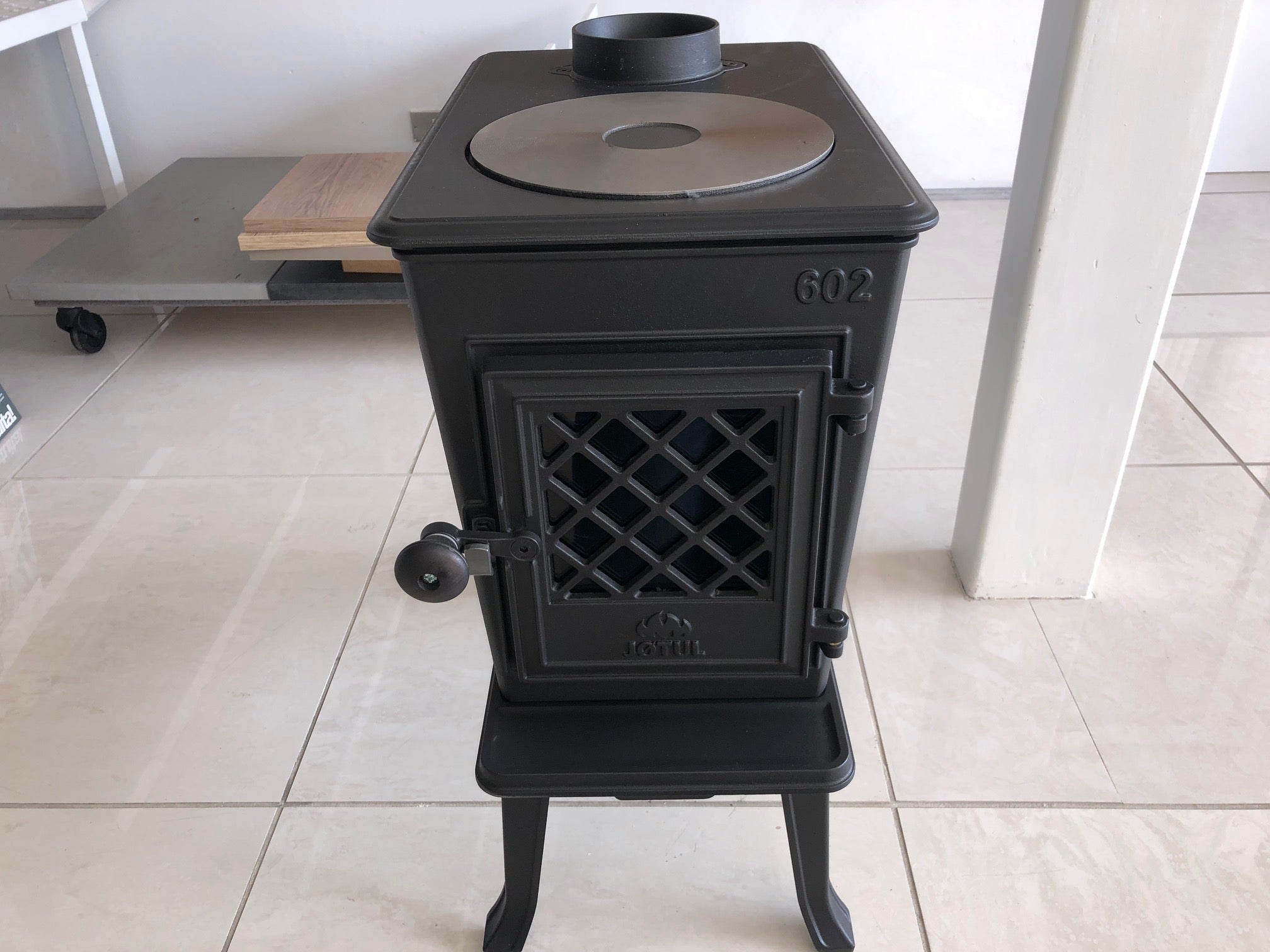 Stufa a legna JOTUL